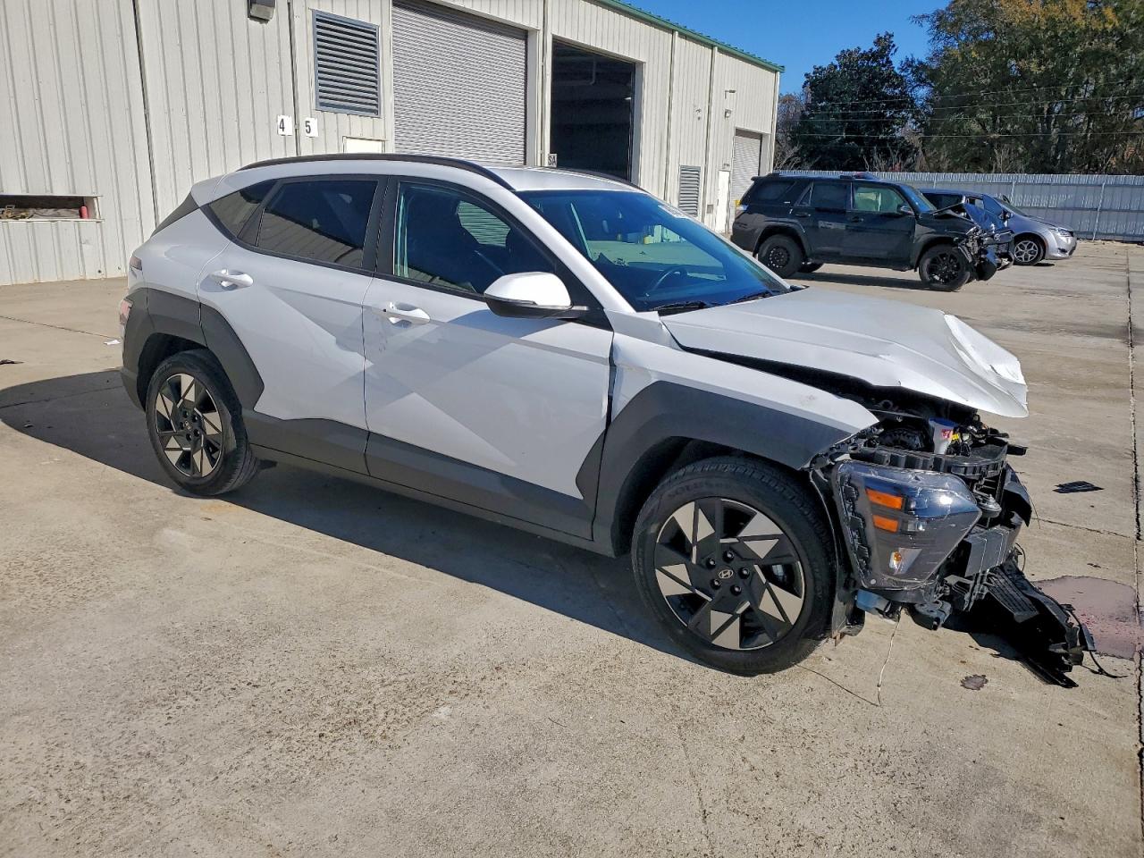 2024 HYUNDAI KONA SEL photo 4