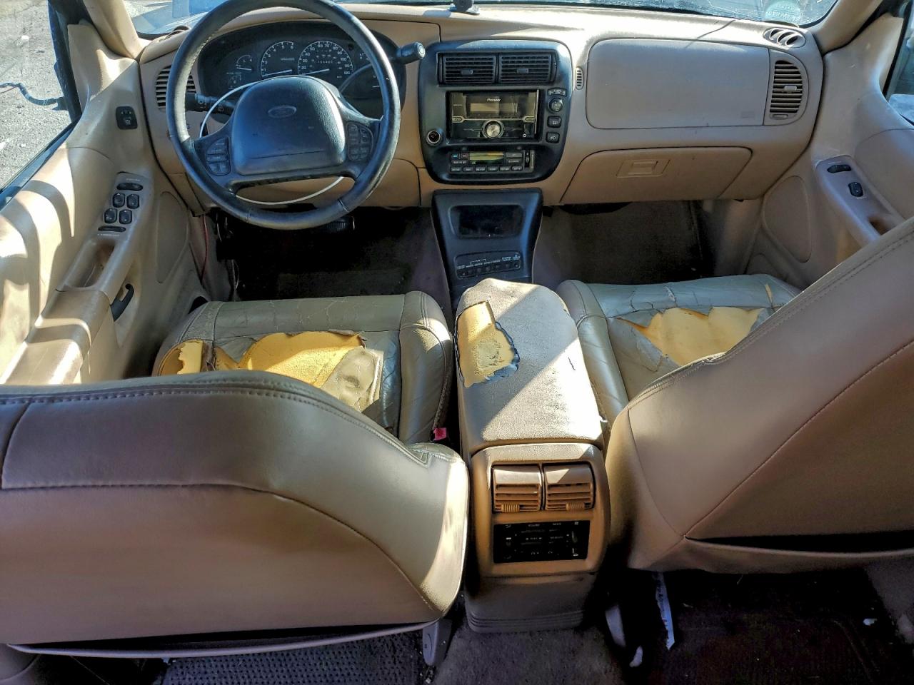 1999 FORD EXPLORER photo 15