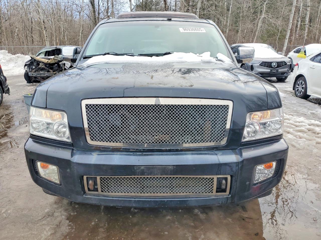 2004 INFINITI QX56 photo 5