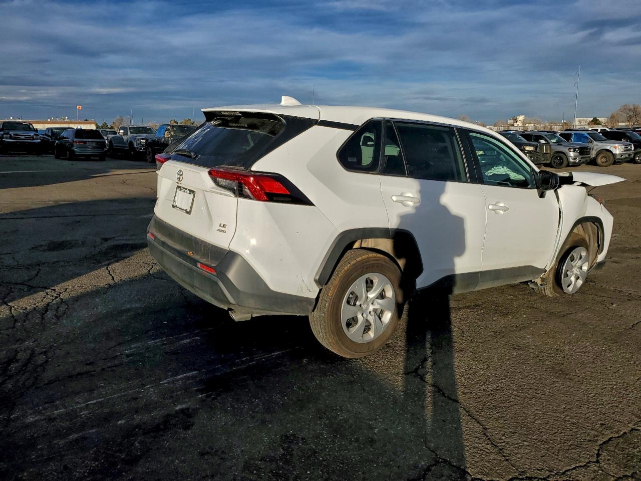 2024 TOYOTA RAV4 LE photo 3