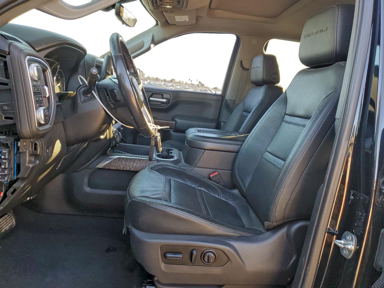 2019 GMC SIERRA K1500 DENALI photo 7