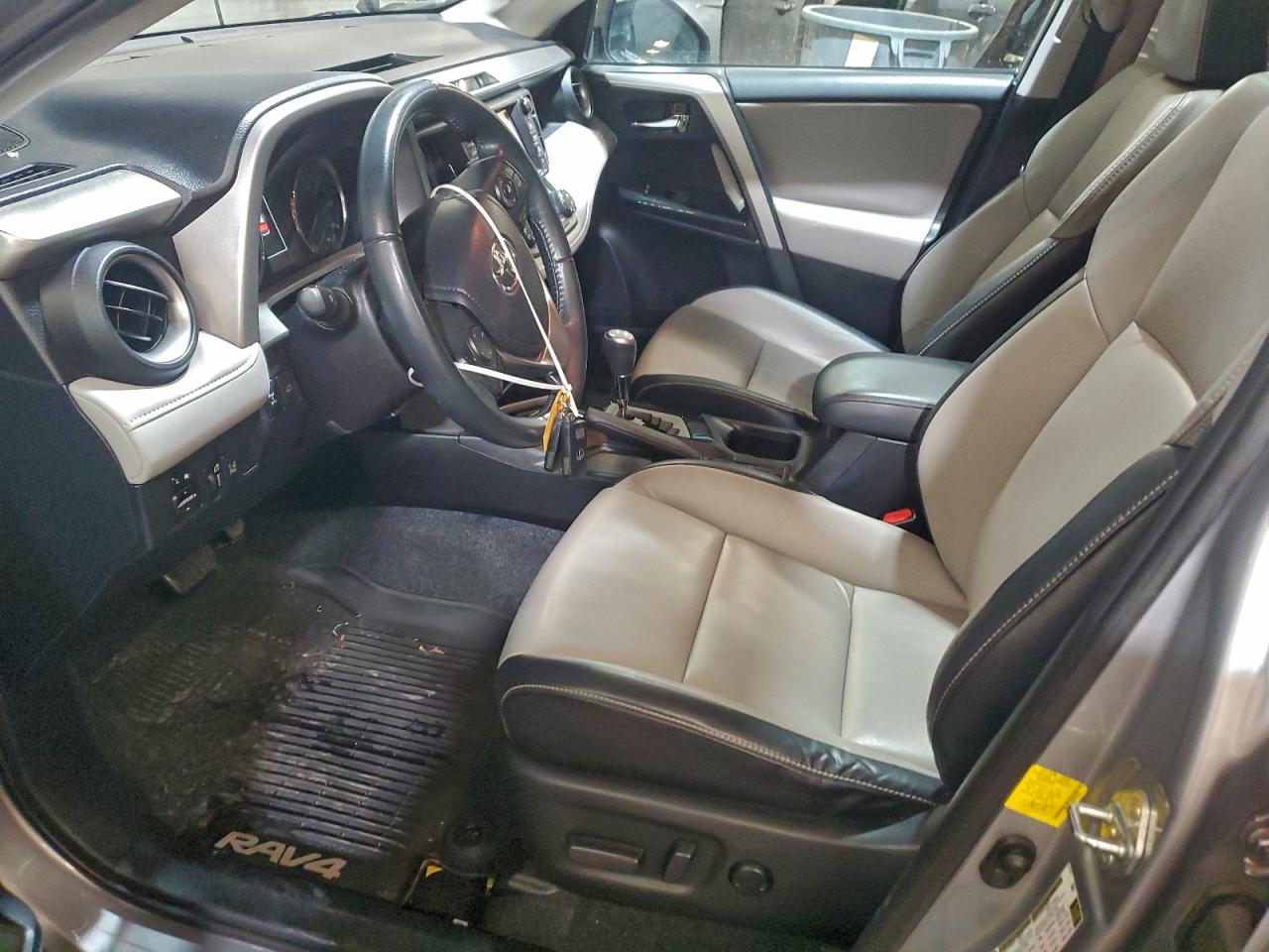 2016 TOYOTA RAV4 LIMITED photo 7