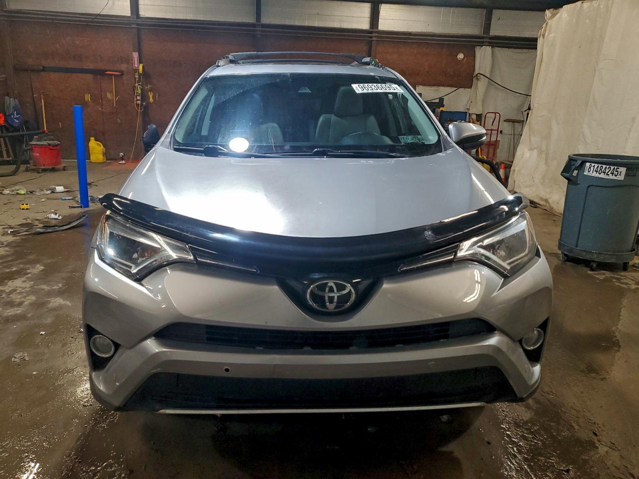 2016 TOYOTA RAV4 LIMITED photo 5