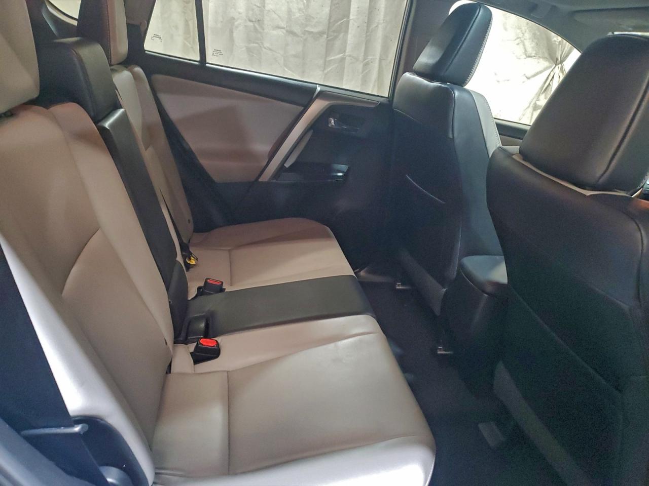 2016 TOYOTA RAV4 LIMITED photo 11
