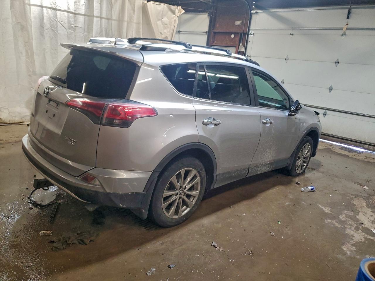 2016 TOYOTA RAV4 LIMITED photo 3
