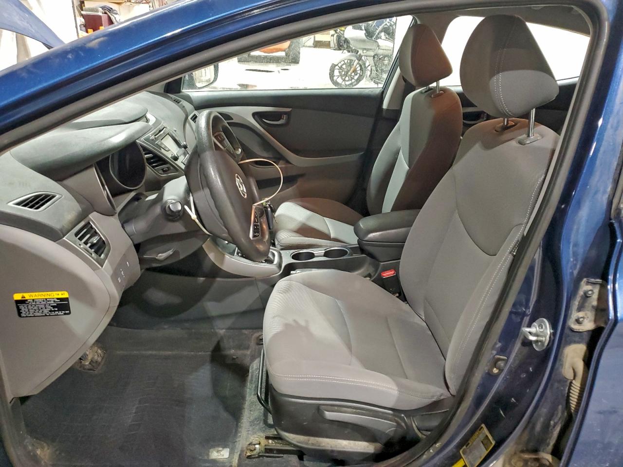 2015 HYUNDAI ELANTRA SE photo 7