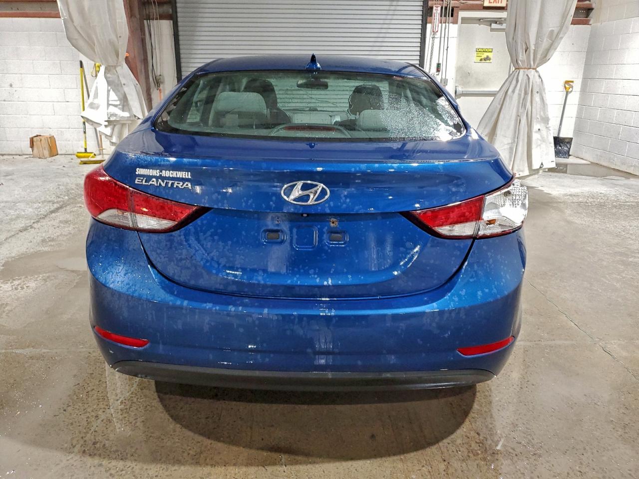2015 HYUNDAI ELANTRA SE photo 6