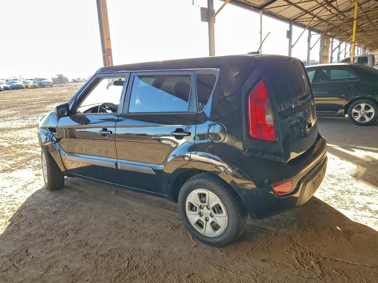 2013 KIA SOUL photo 2