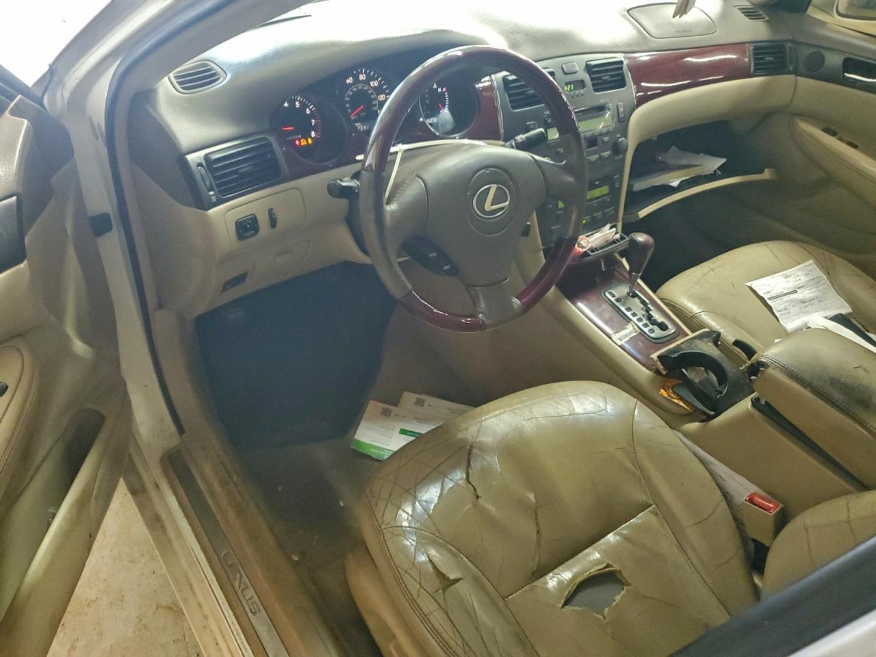 2003 LEXUS ES 300 photo 8