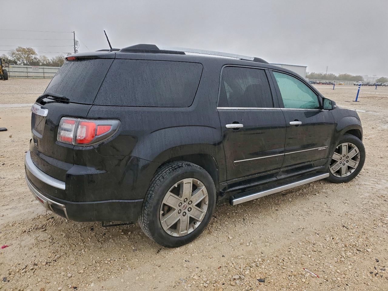 2016 GMC ACADIA DENALI photo 3