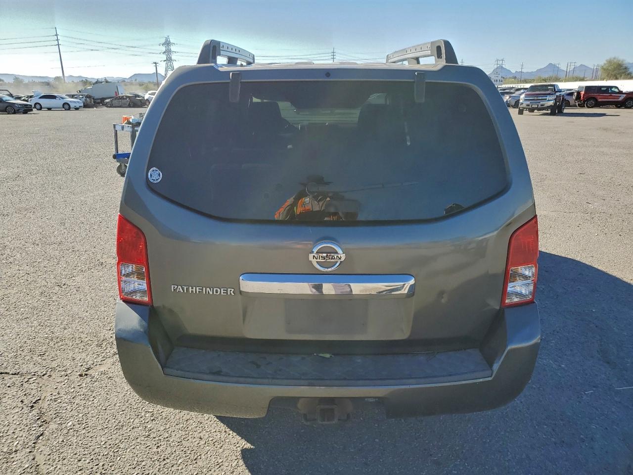 2009 NISSAN PATHFINDER S photo 6
