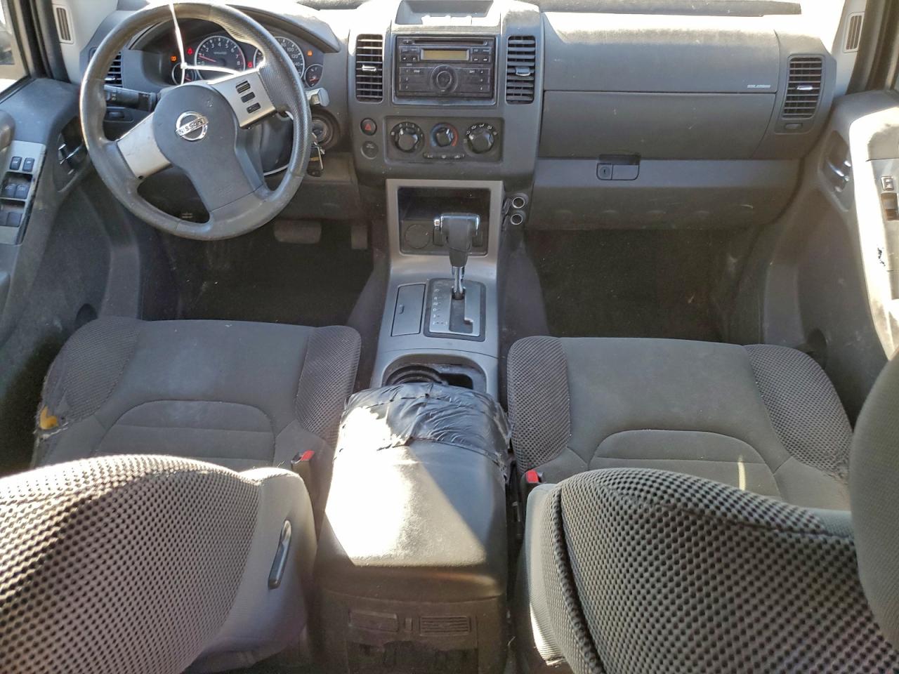 2009 NISSAN PATHFINDER S photo 8