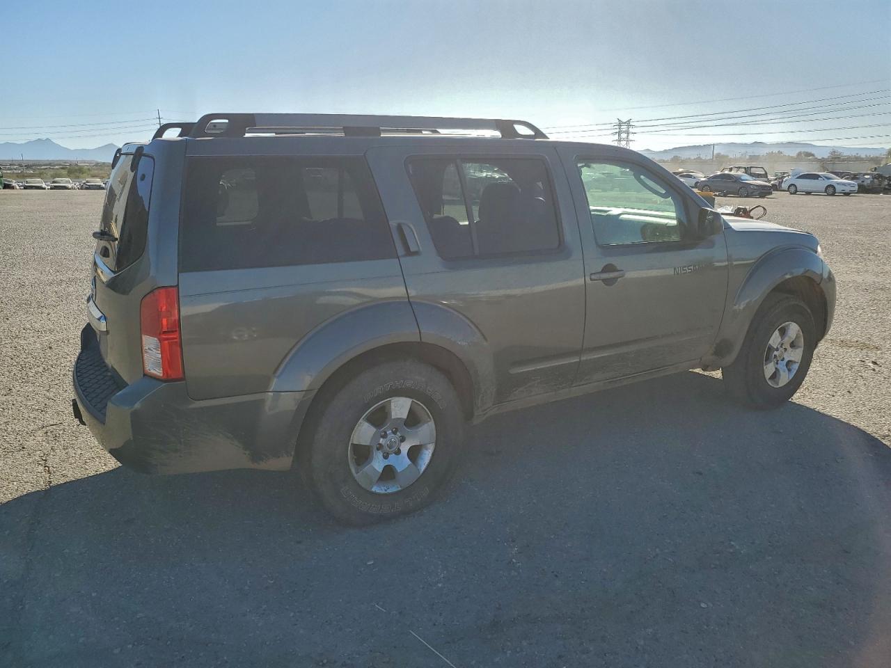 2009 NISSAN PATHFINDER S photo 3