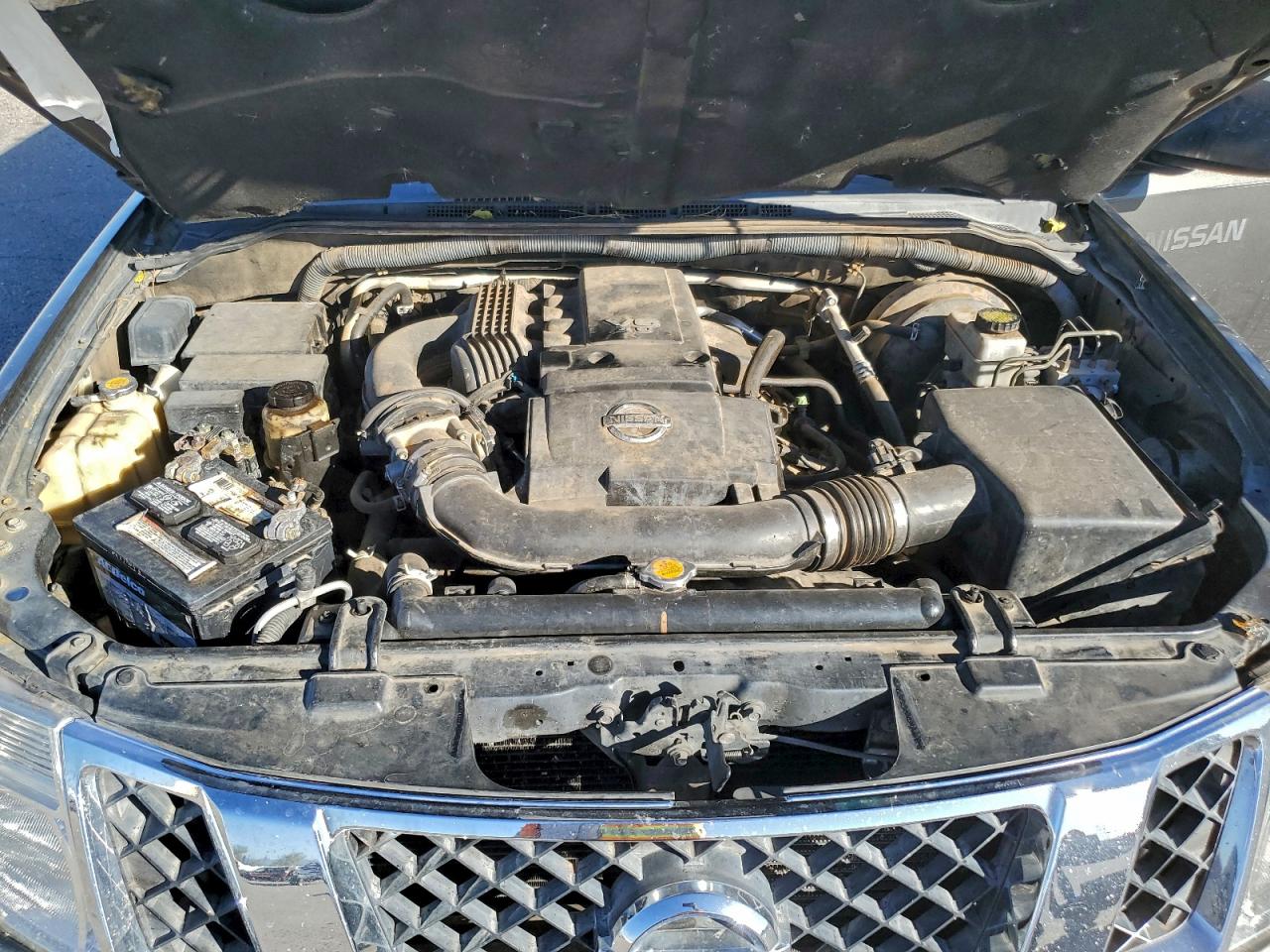2009 NISSAN PATHFINDER S photo 11