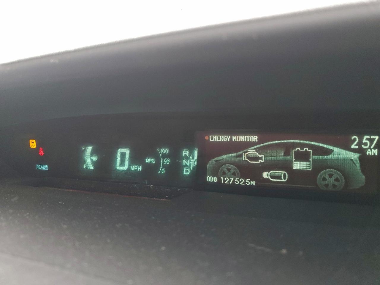 2014 TOYOTA PRIUS photo 9