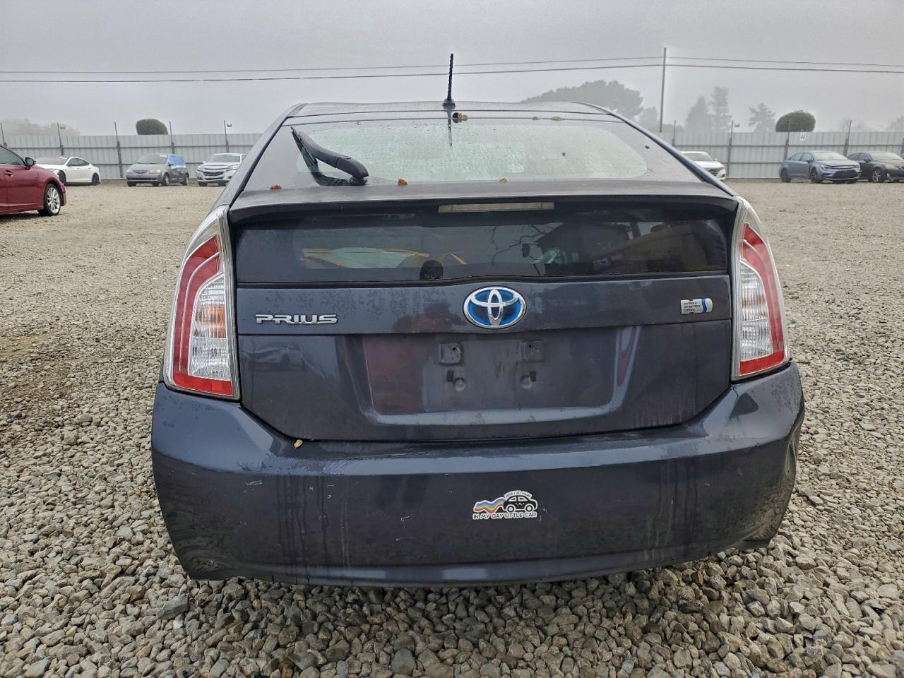 2014 TOYOTA PRIUS photo 6