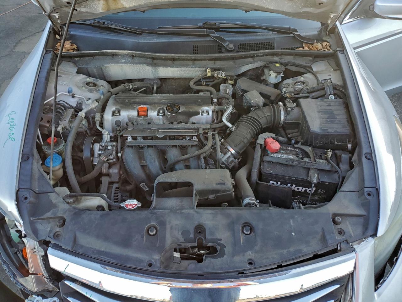 2011 HONDA ACCORD LX photo 31