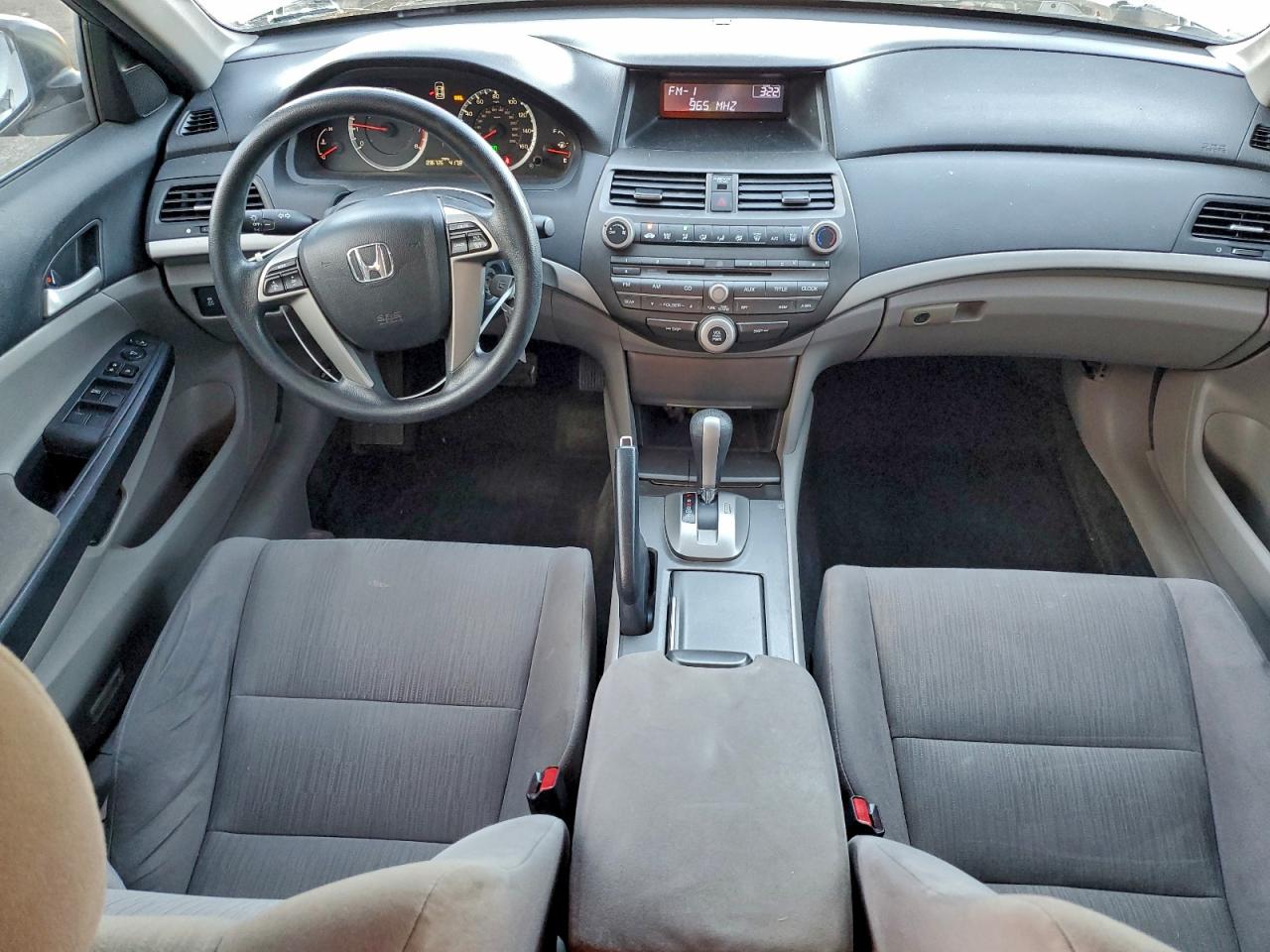 2011 HONDA ACCORD LX photo 22