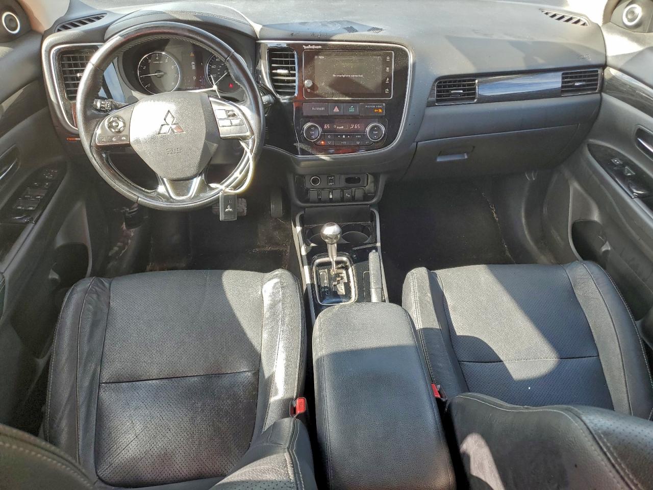 2017 MITSUBISHI OUTLANDER SE photo 22