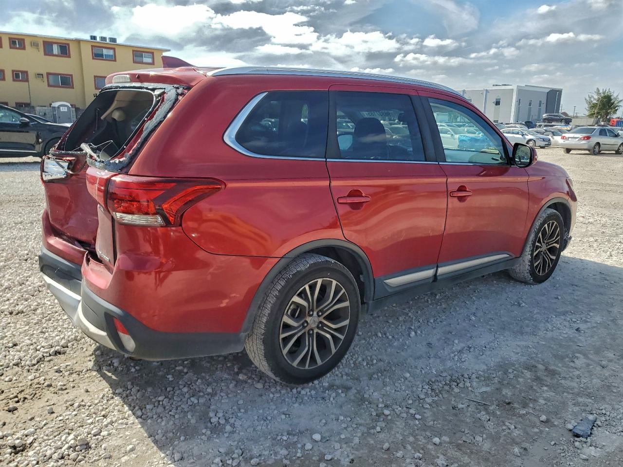 2017 MITSUBISHI OUTLANDER SE photo 7