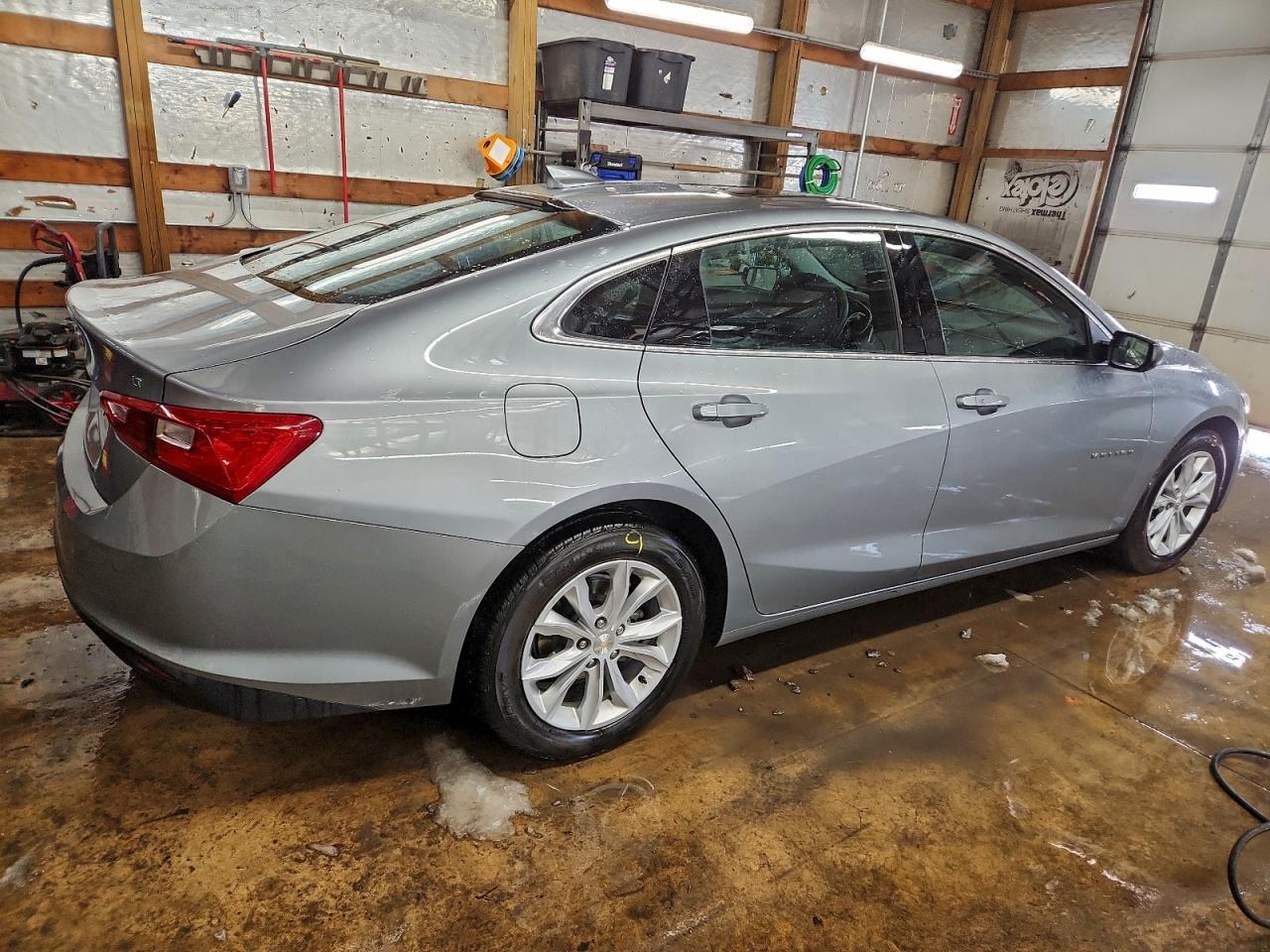 2024 CHEVROLET MALIBU LT photo 3