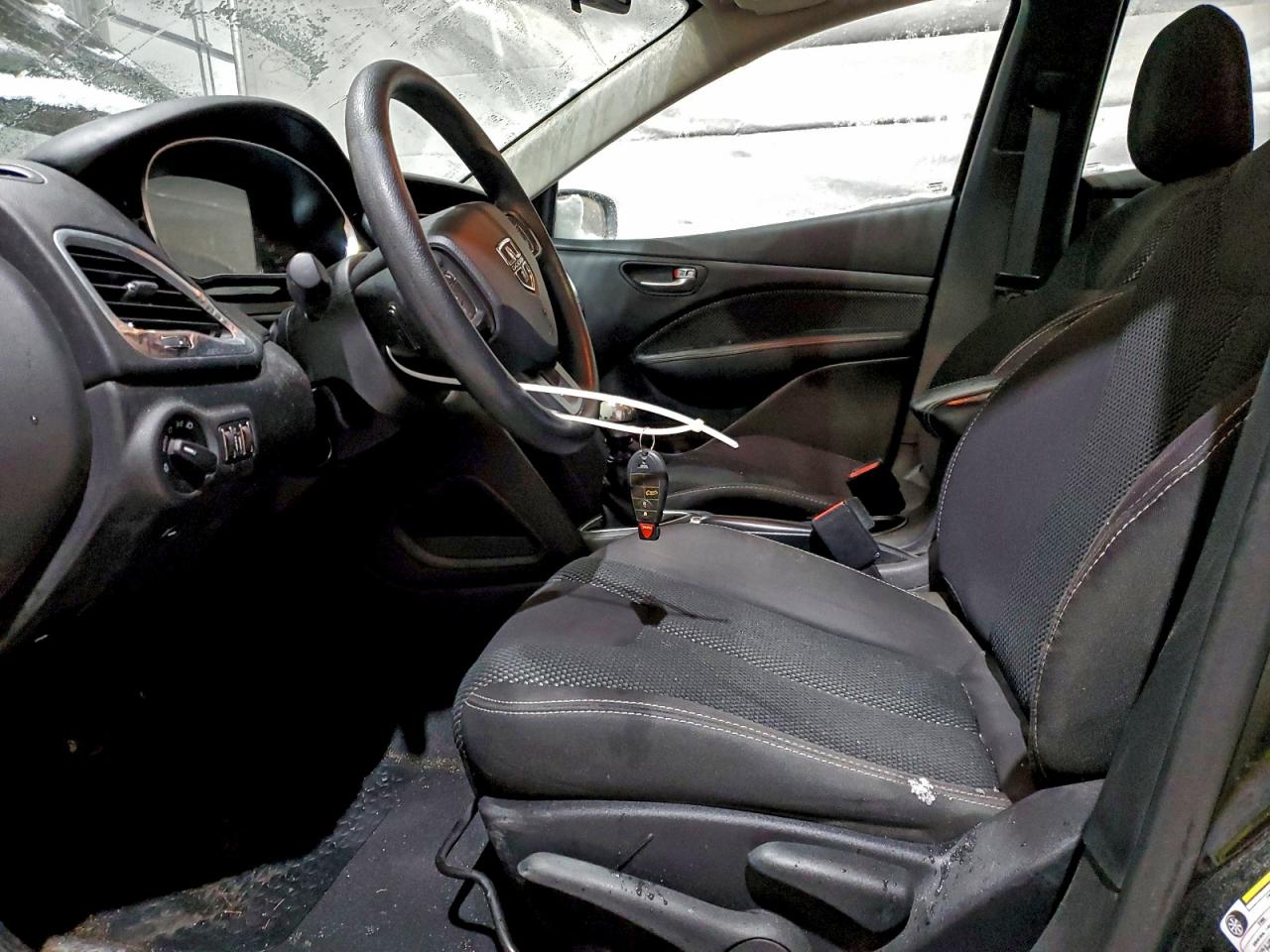 2015 DODGE DART SXT photo 7