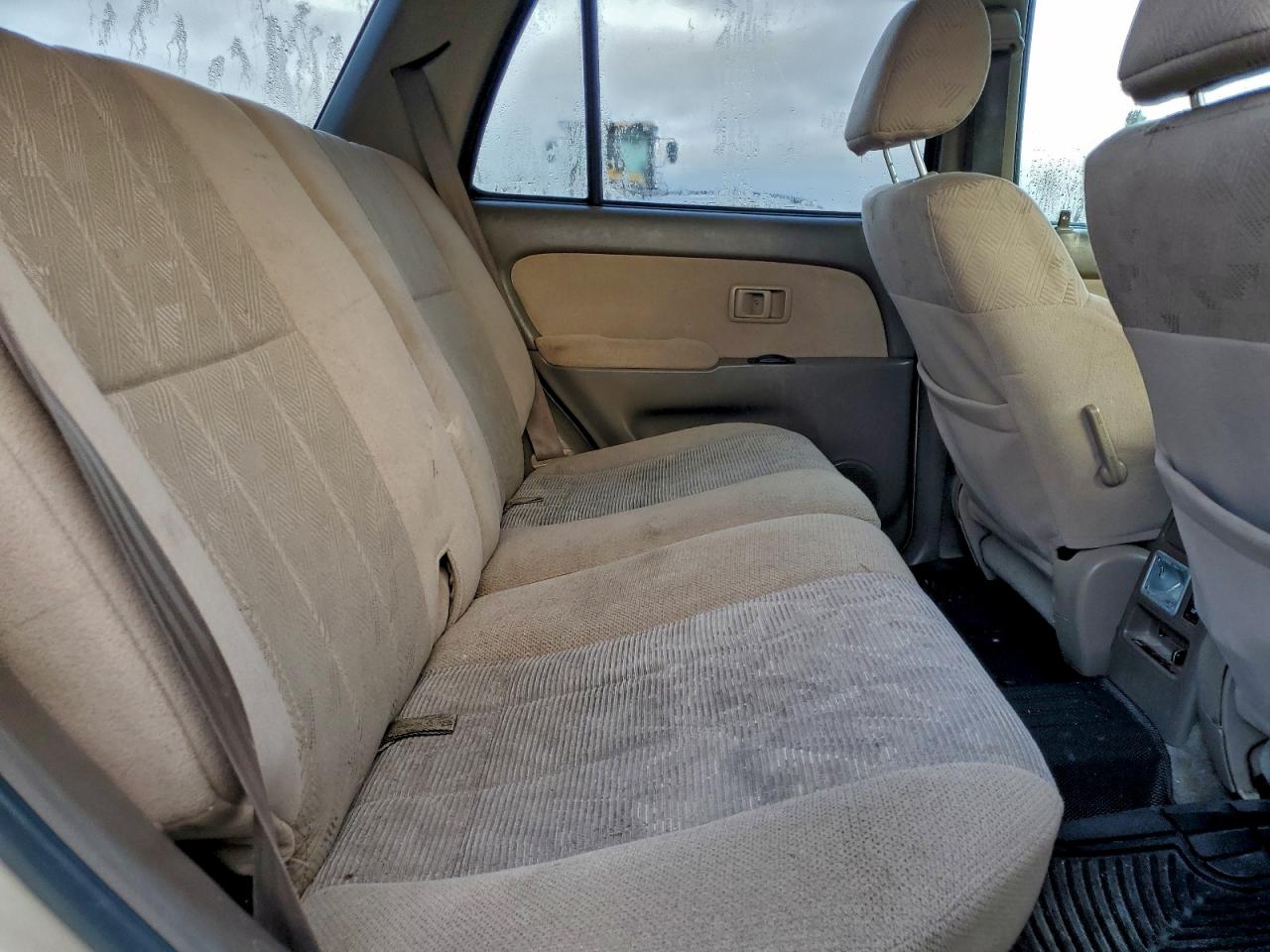2002 TOYOTA 4RUNNER SR5 photo 11
