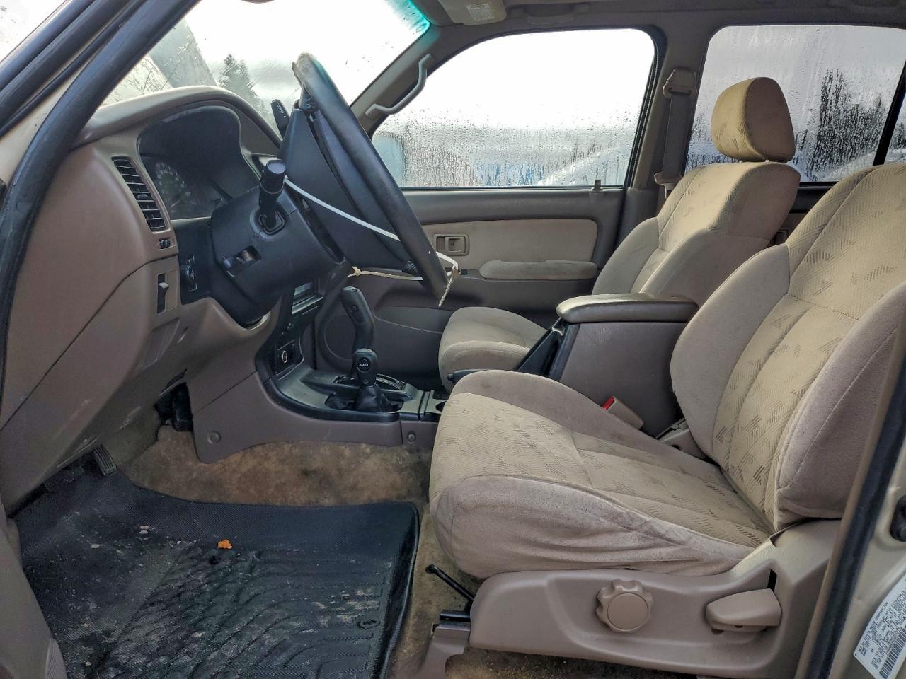 2002 TOYOTA 4RUNNER SR5 photo 7