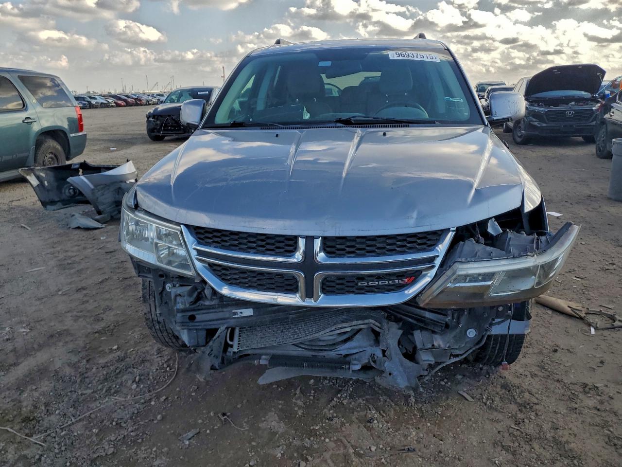 2018 DODGE JOURNEY SXT photo 5