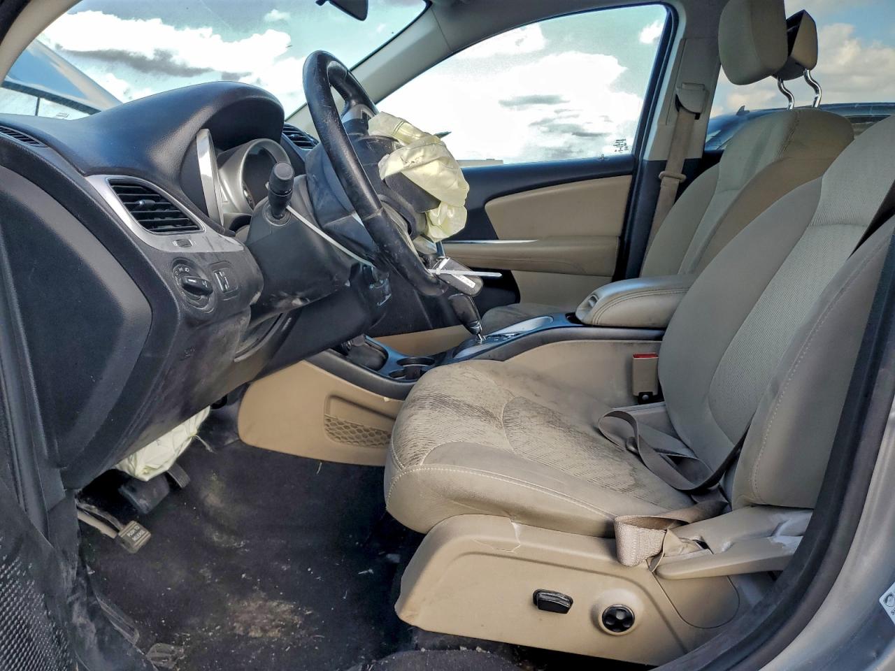 2018 DODGE JOURNEY SXT photo 7