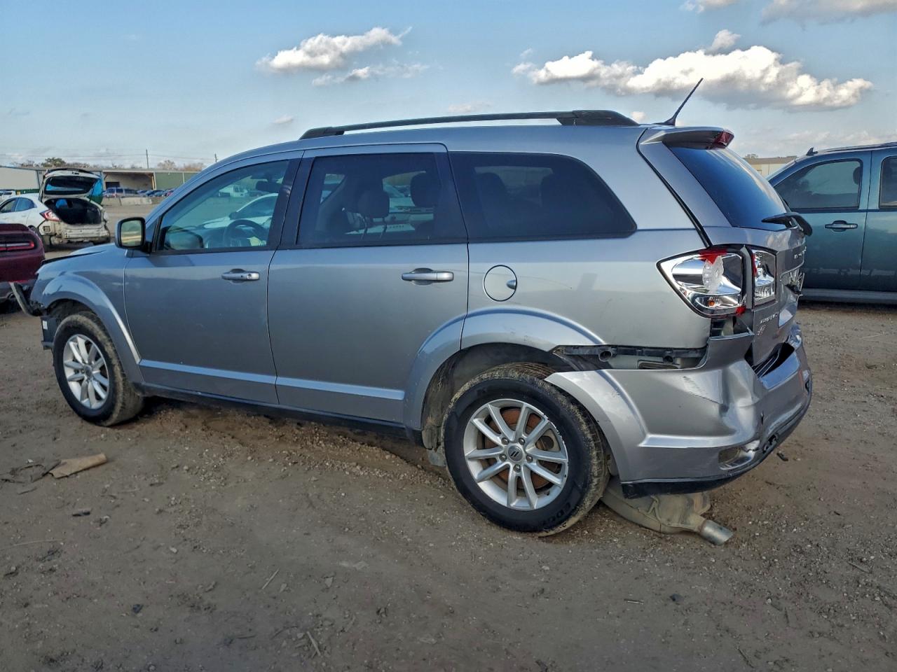 2018 DODGE JOURNEY SXT photo 2