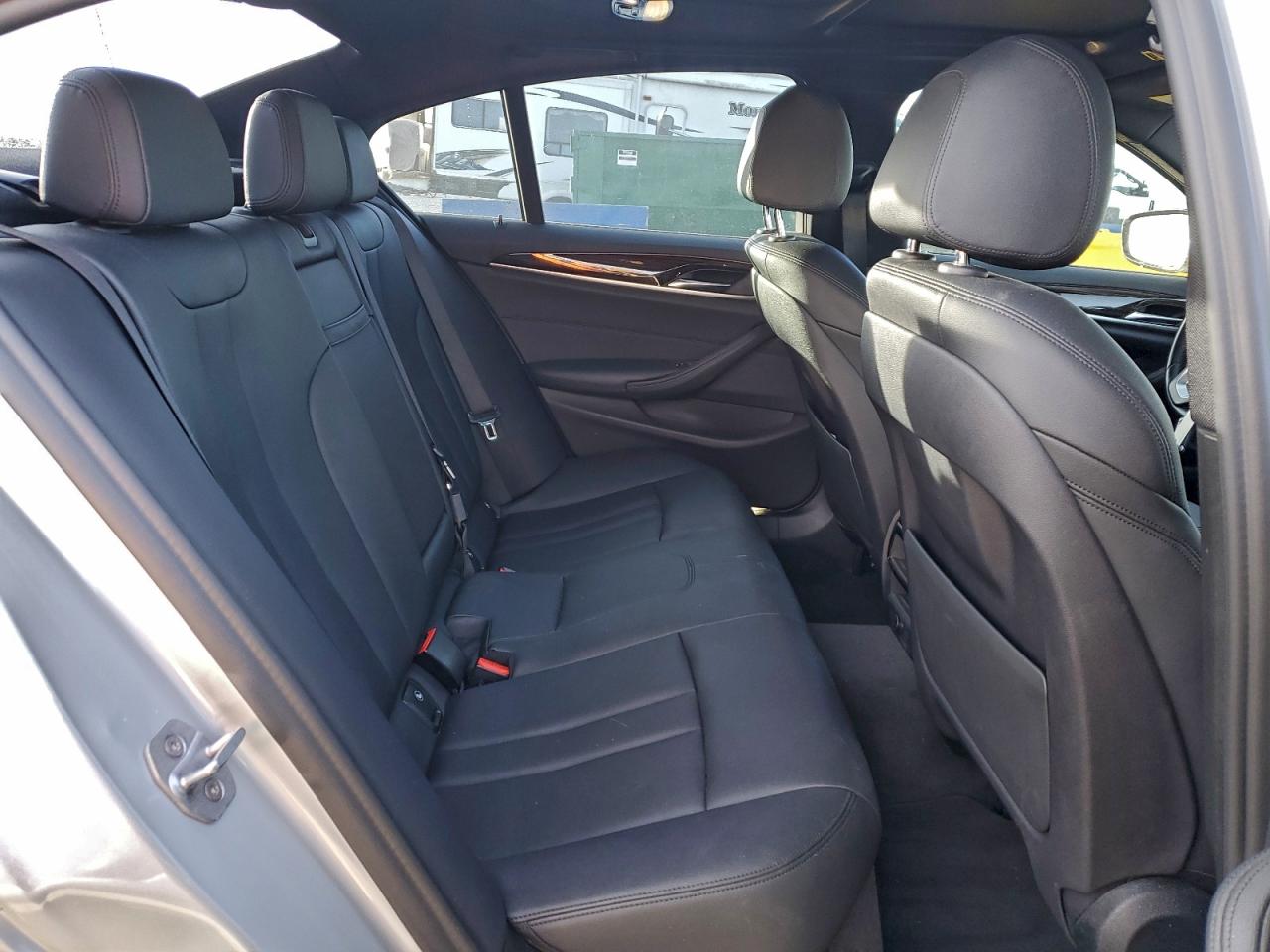 2019 BMW 530 I photo 10
