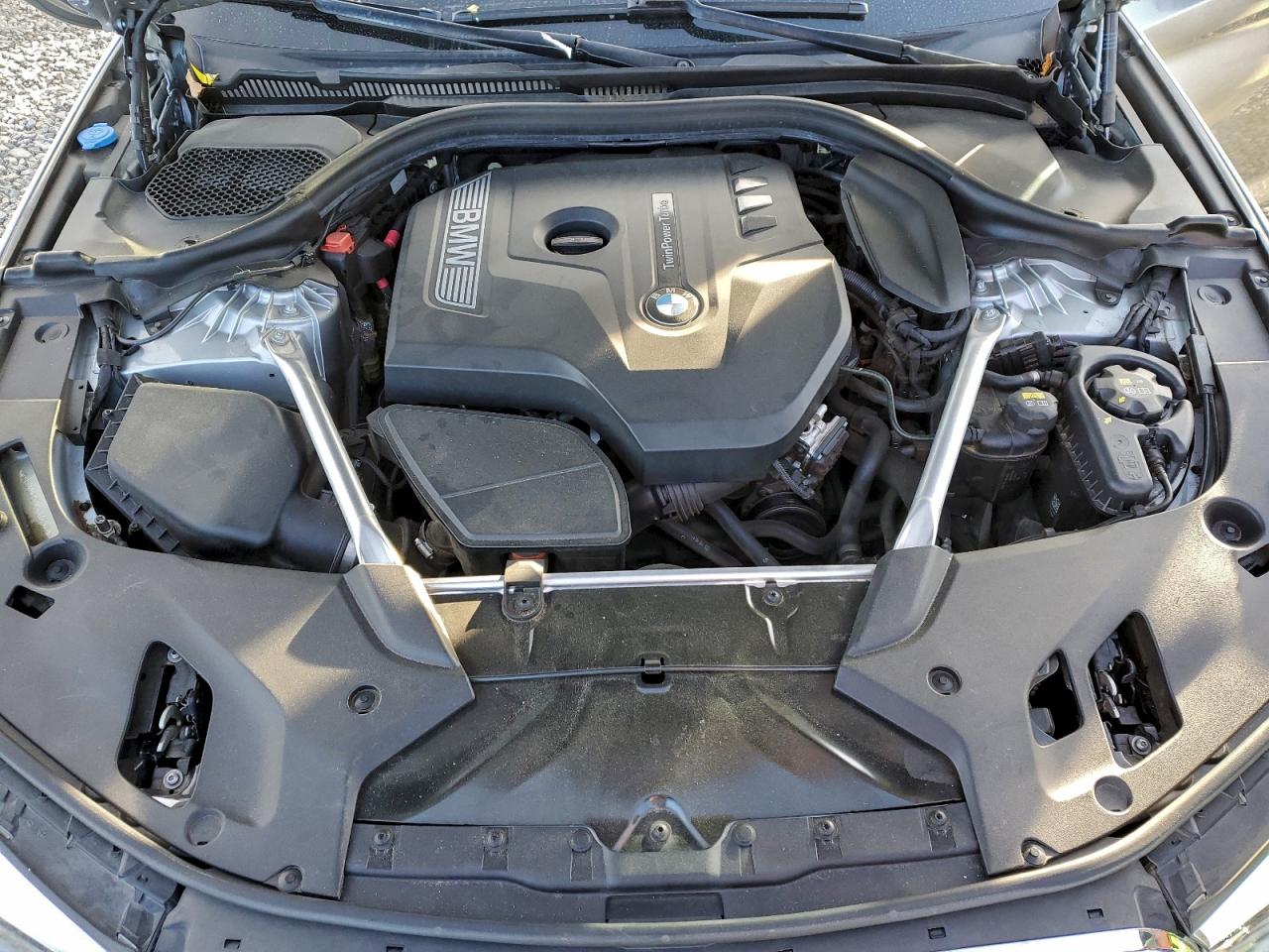 2019 BMW 530 I photo 11