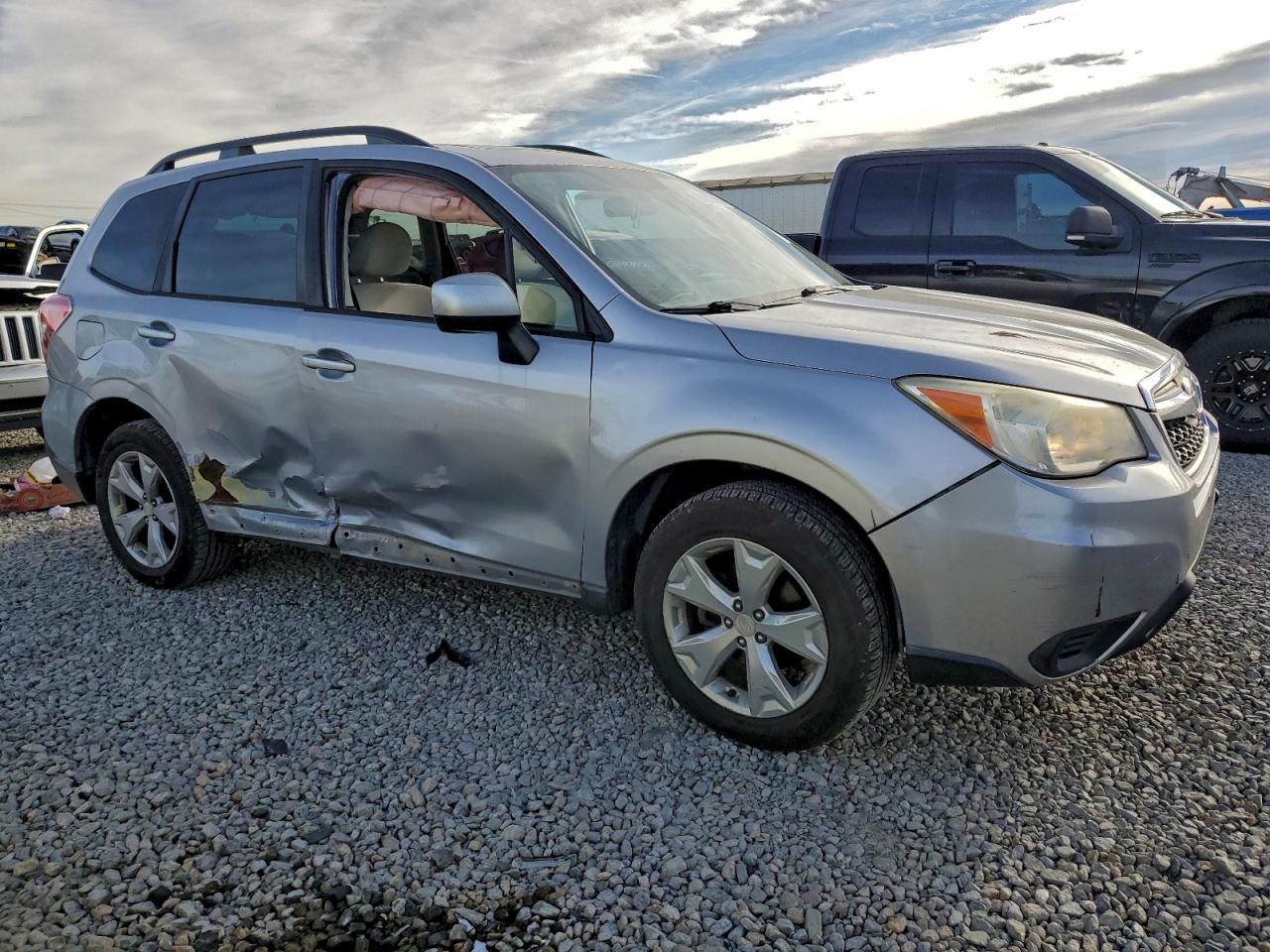 2015 SUBARU FORESTER 2.5I PREMIUM photo 4