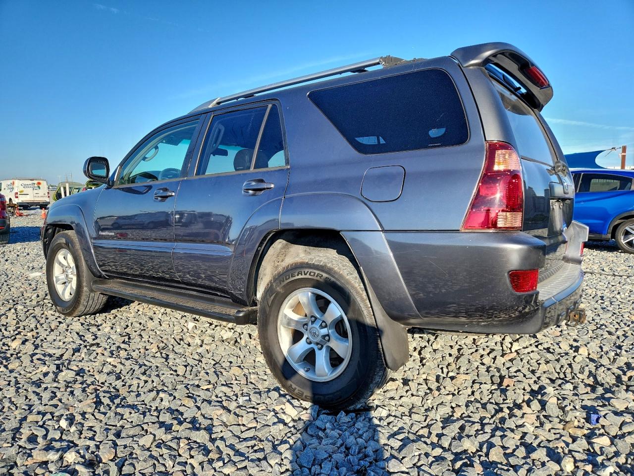 2005 TOYOTA 4RUNNER SR5 photo 2