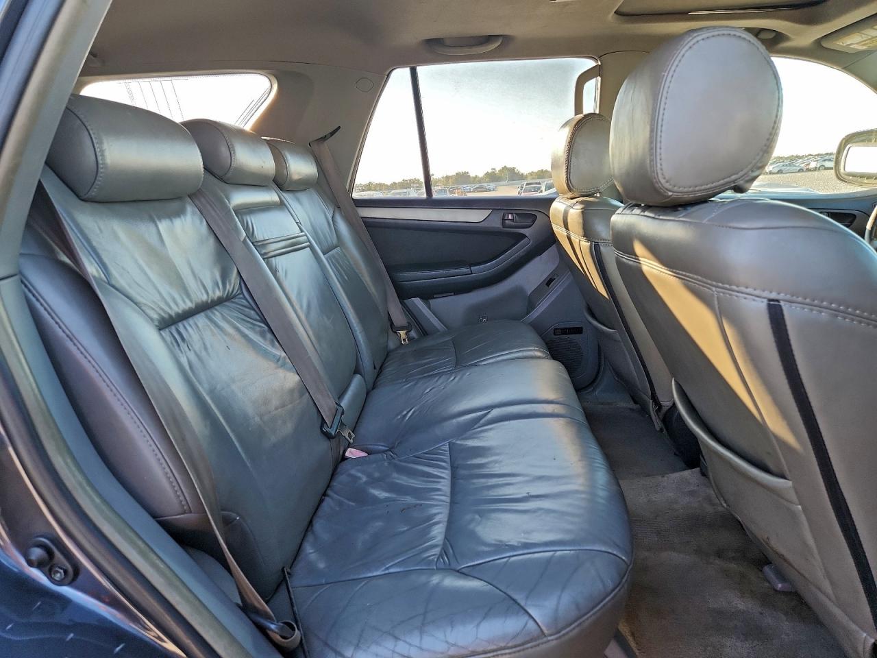 2005 TOYOTA 4RUNNER SR5 photo 11