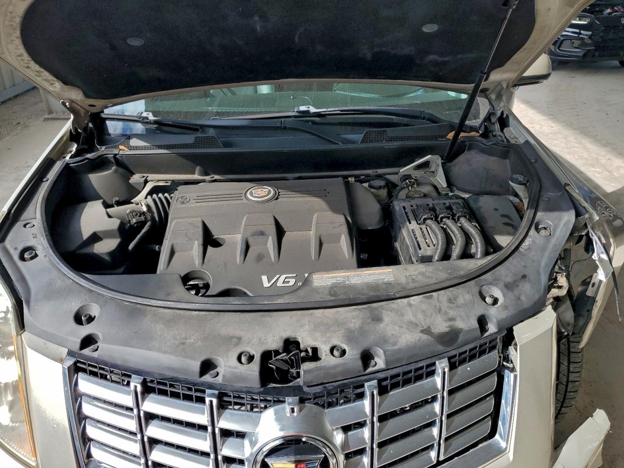 2016 CADILLAC SRX photo 12