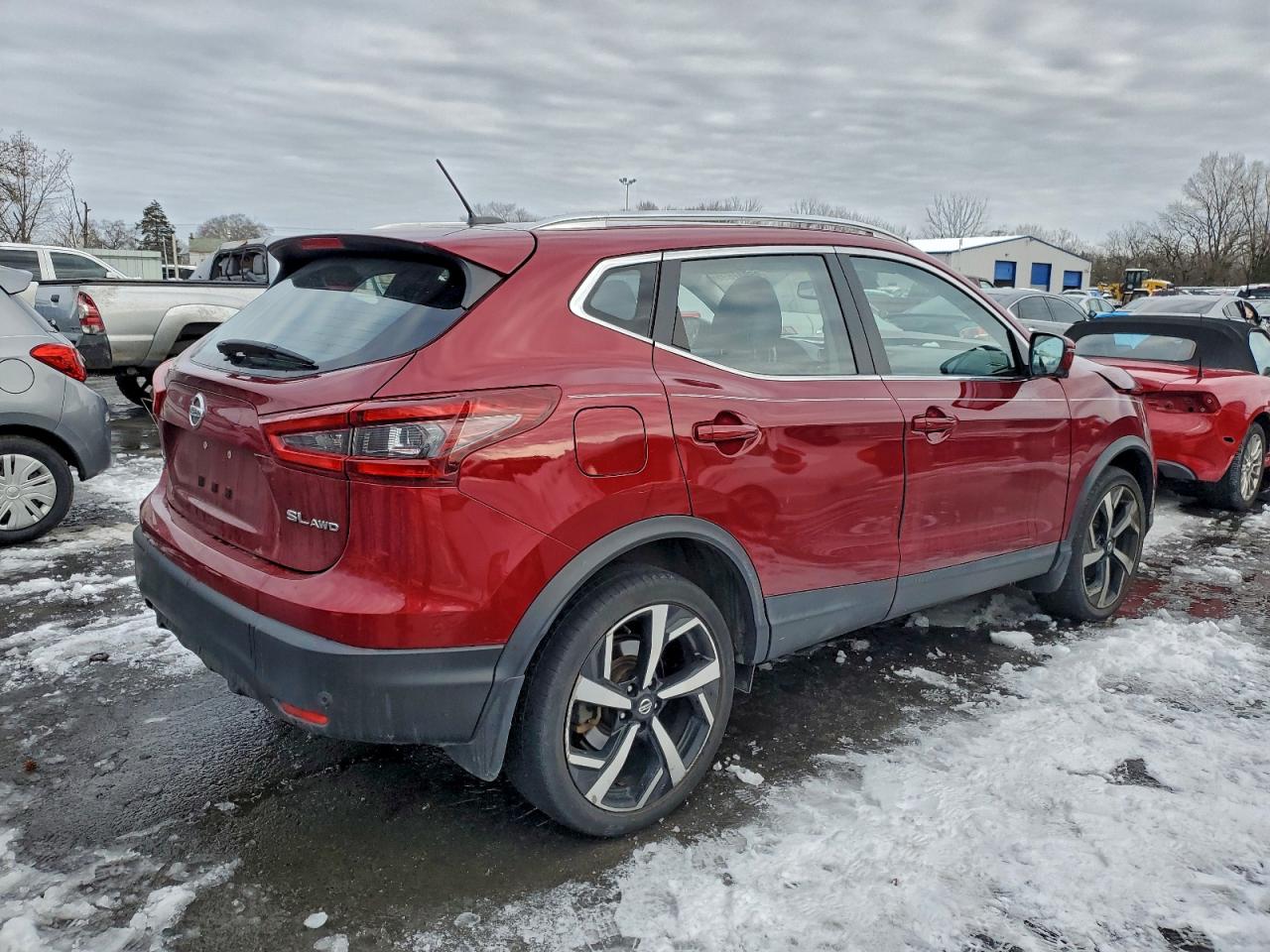 2020 NISSAN ROGUE SPORT S photo 5