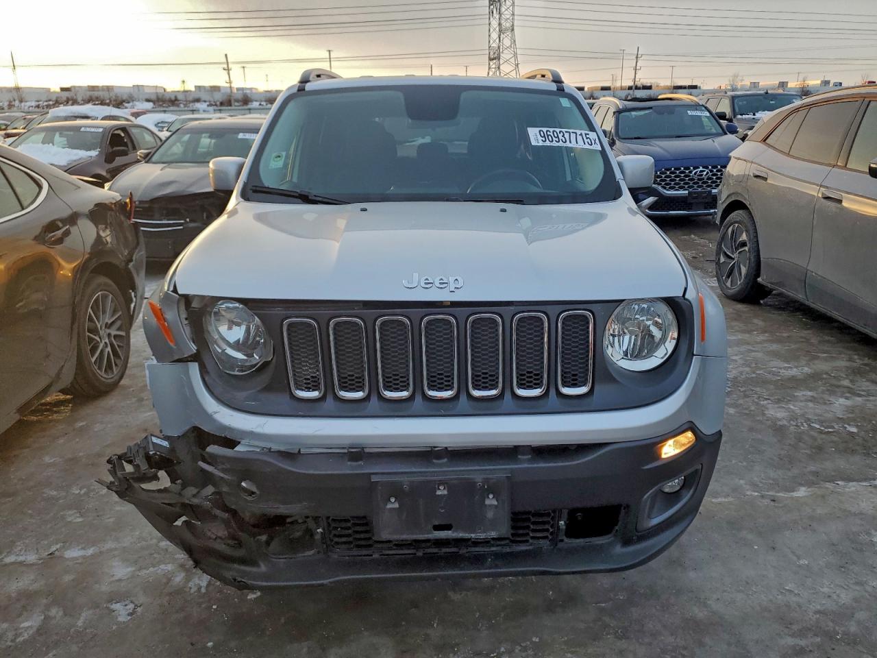 2015 JEEP RENEGADE LATITUDE photo 5
