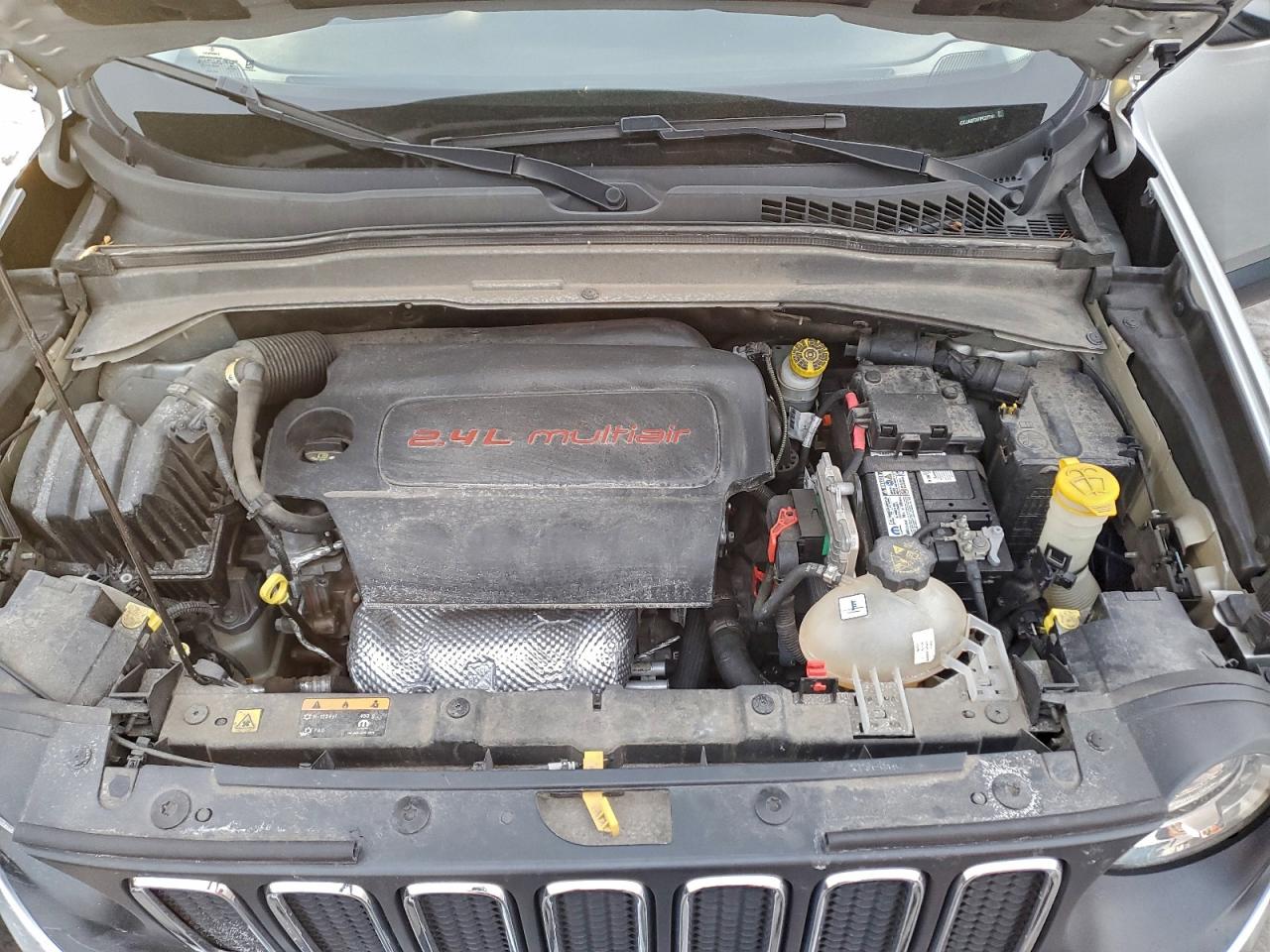2015 JEEP RENEGADE LATITUDE photo 11