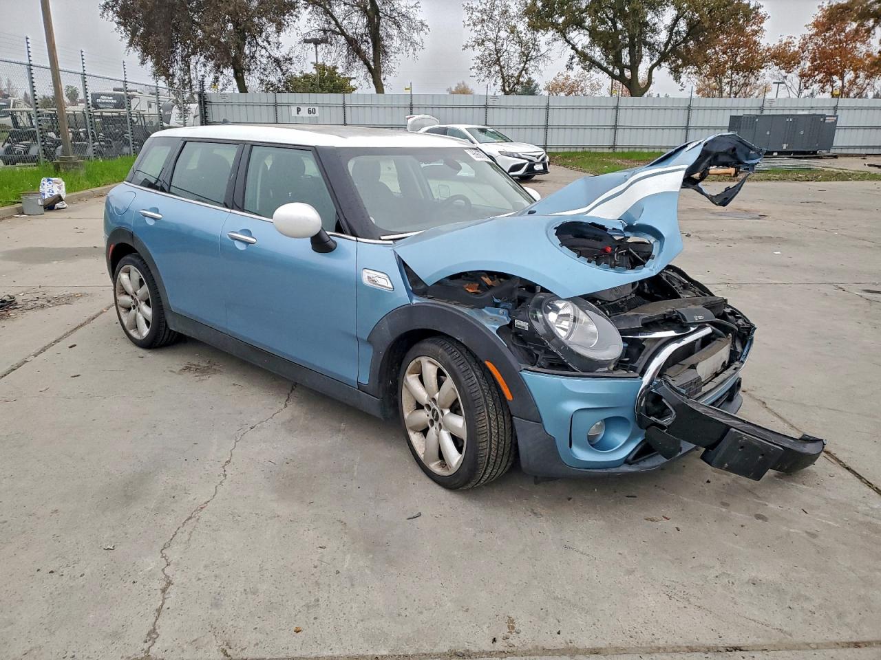 2017 MINI COOPER S CLUBMAN photo 4