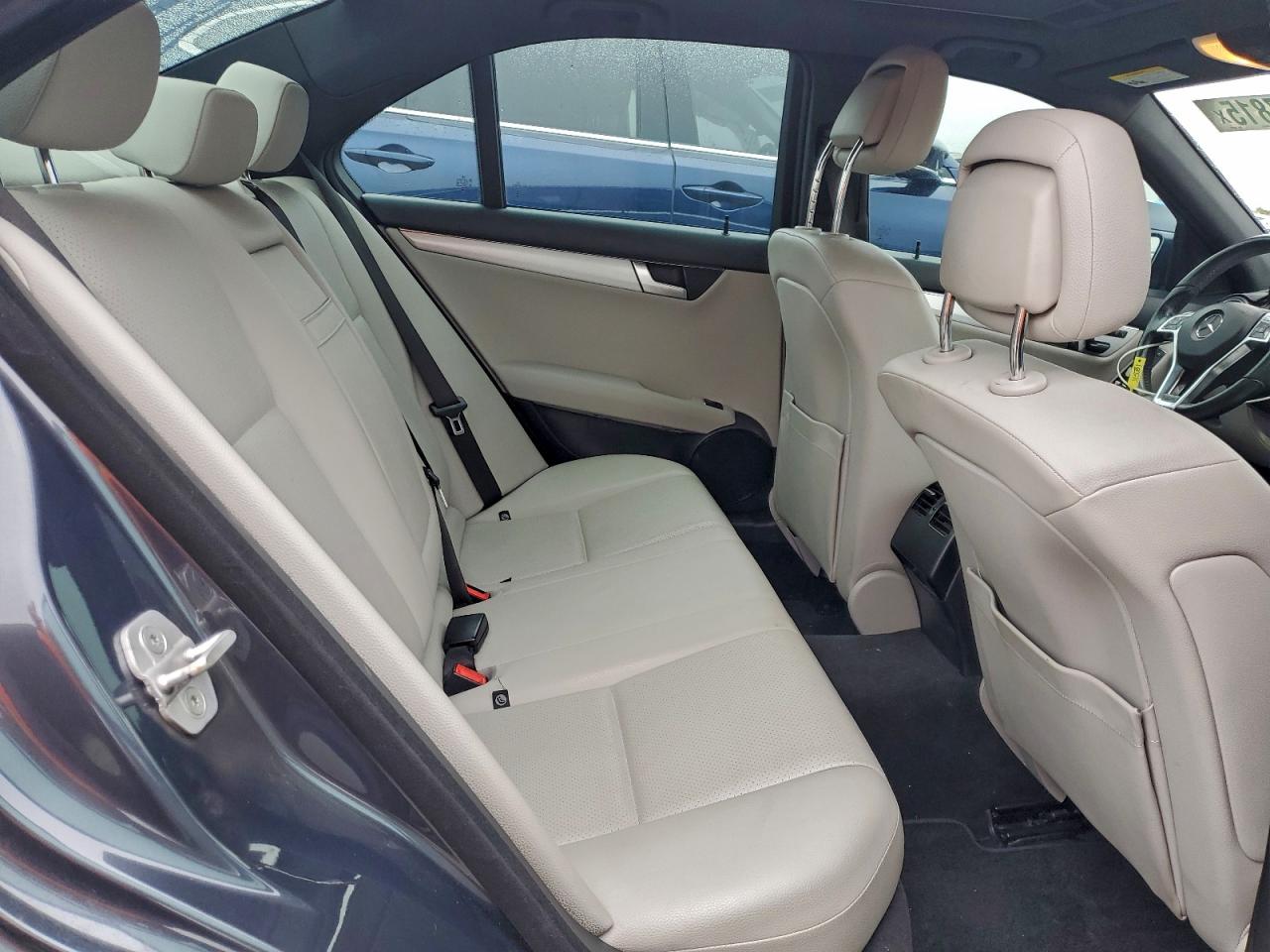 2014 MERCEDES-BENZ C 250 photo 10