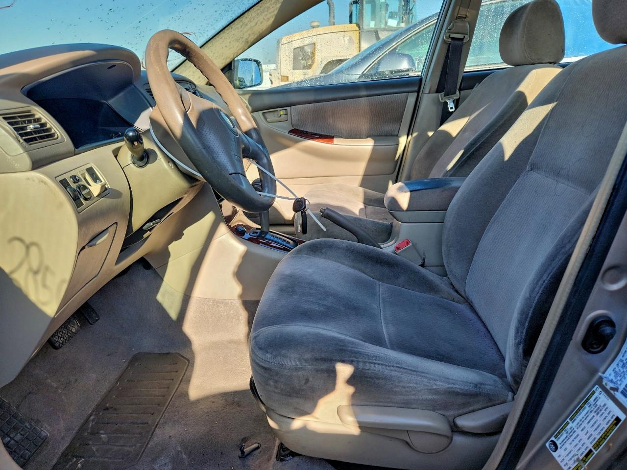 2007 TOYOTA COROLLA LE photo 7