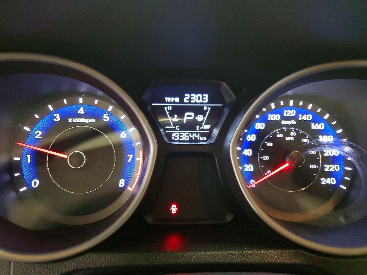 2016 HYUNDAI ELANTRA SE photo 25