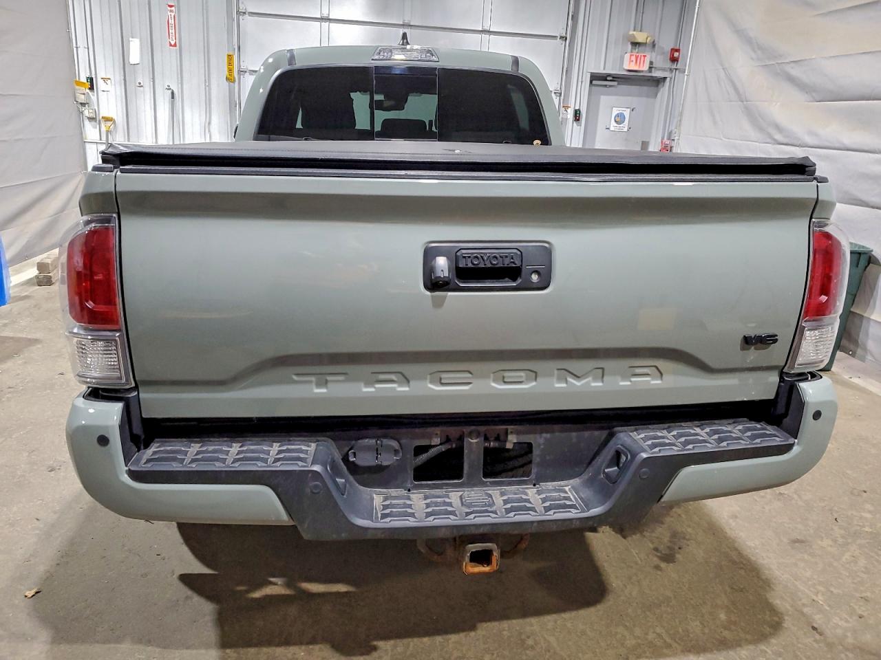 2022 TOYOTA TACOMA TRD SPORT photo 11