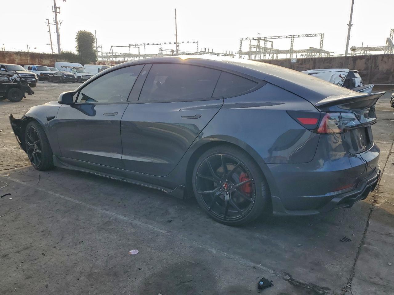 2022 TESLA MODEL 3 photo 2