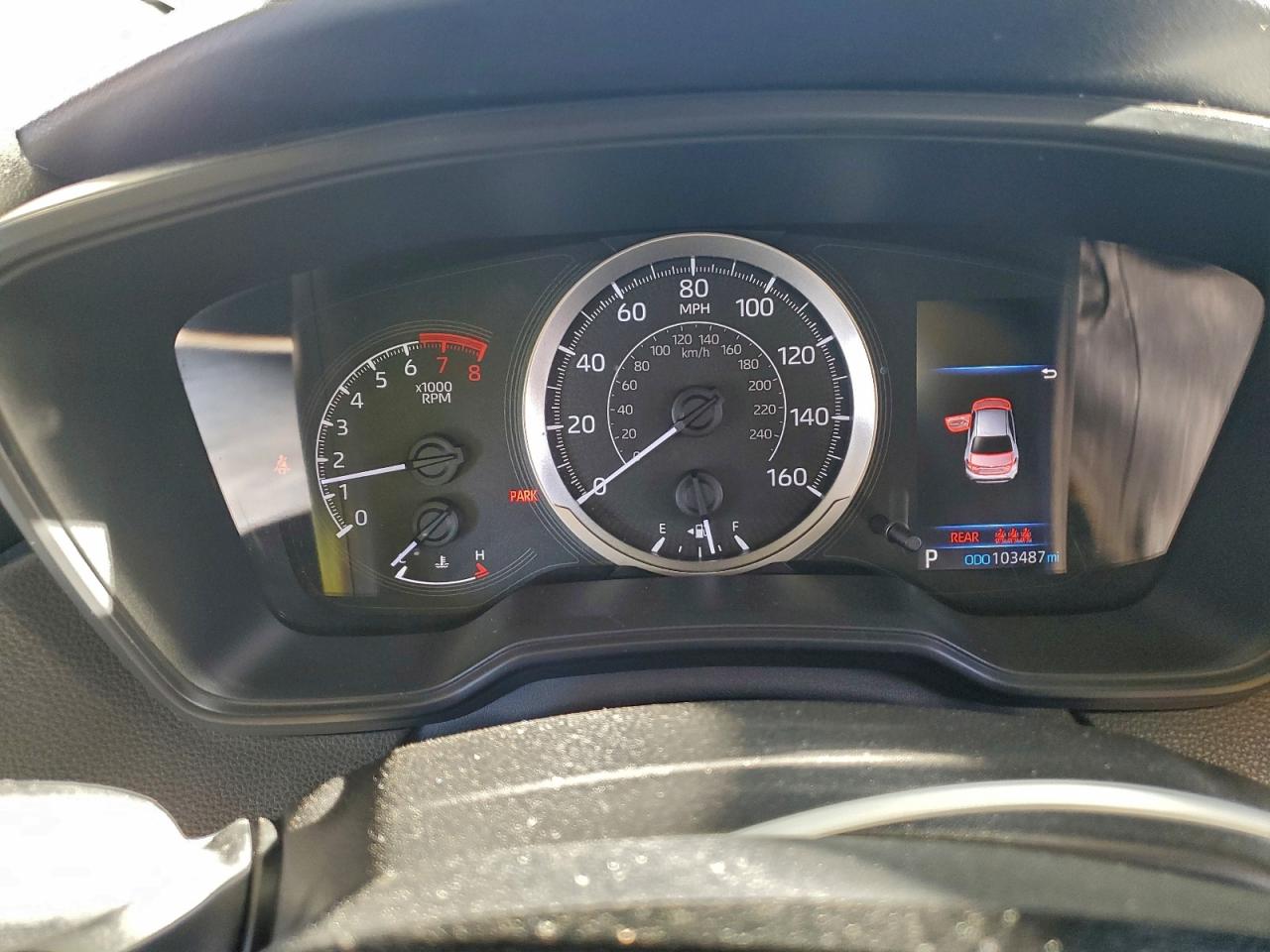 2020 TOYOTA COROLLA LE photo 9