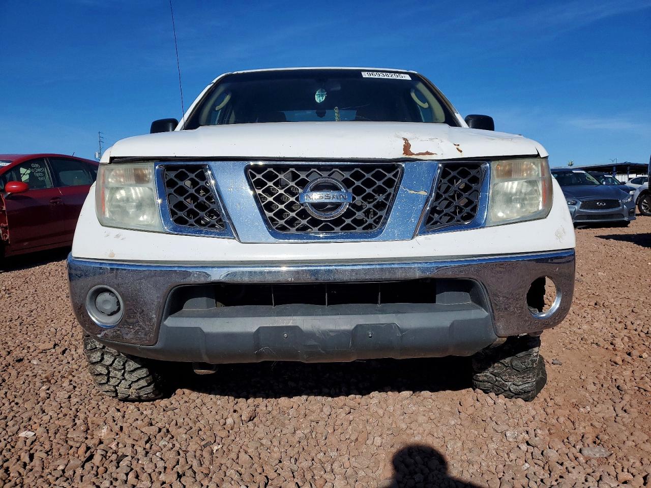 2005 NISSAN FRONTIER CREW CAB LE photo 5