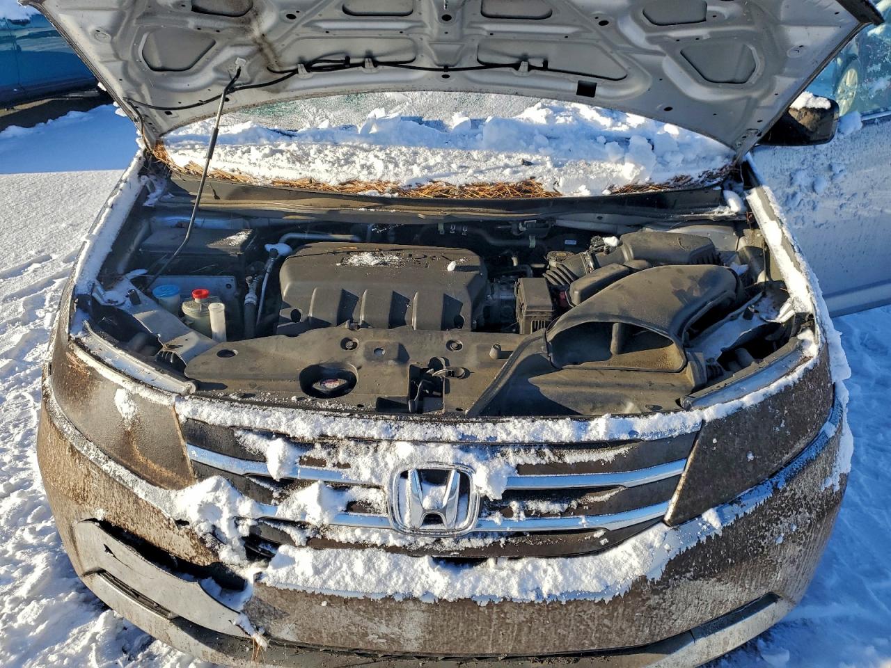 2012 HONDA ODYSSEY EX photo 12
