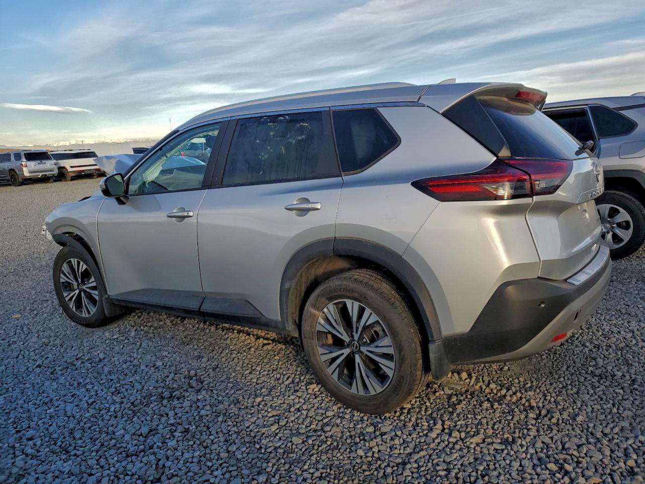 2023 NISSAN ROGUE SV photo 2